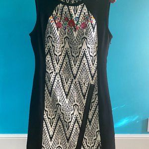 desigual embroidered dress Size 38